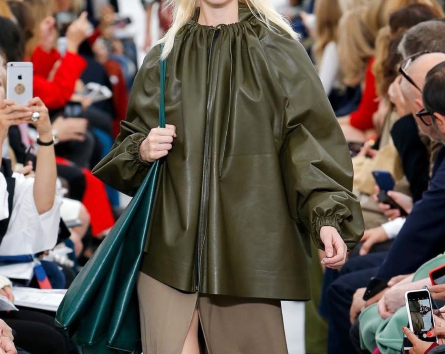Rain coat
